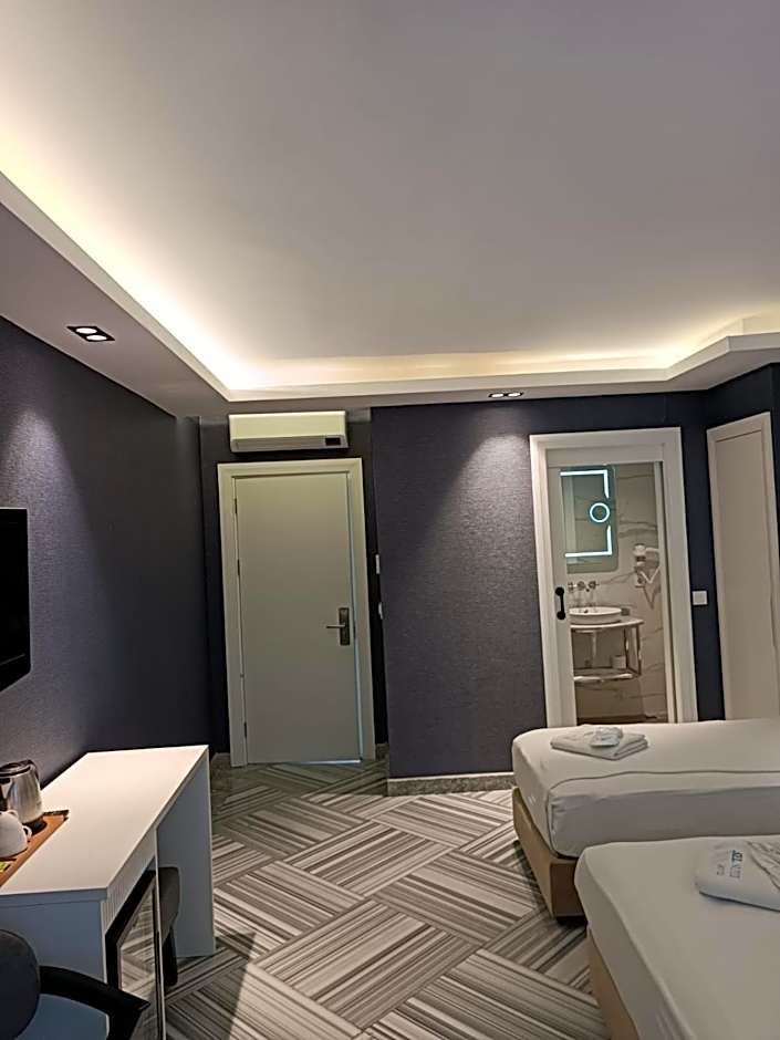 Sel Suite Hotel