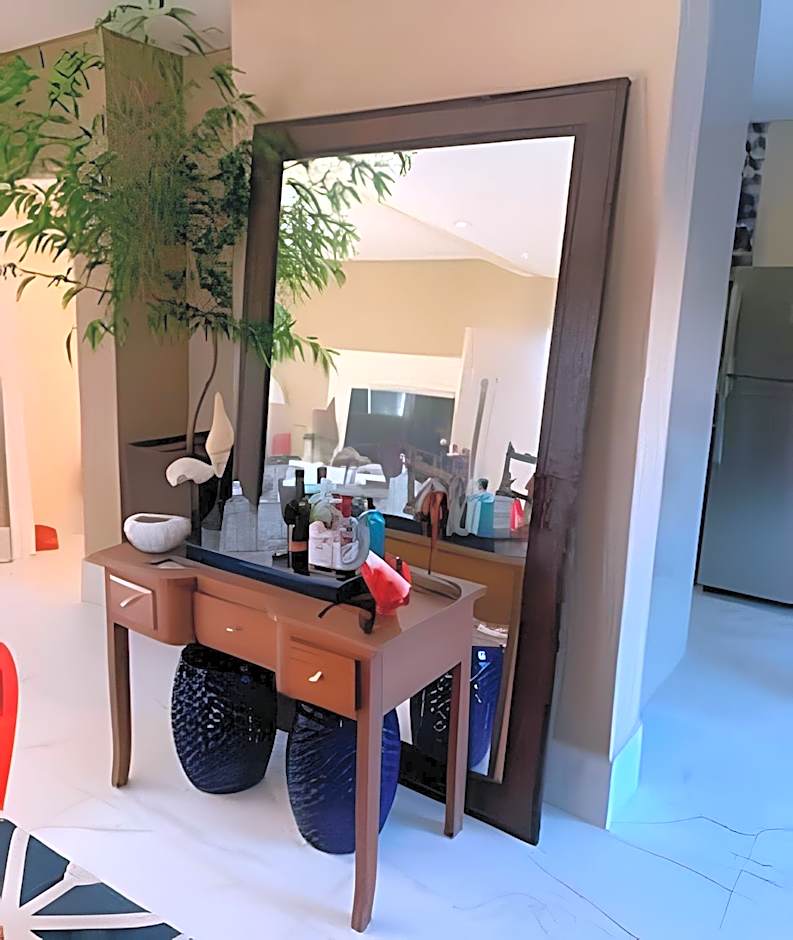 Beira mar alto padrão!