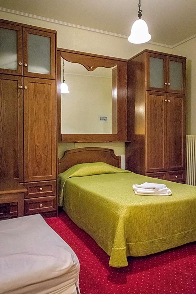 City Hotel Apollonion