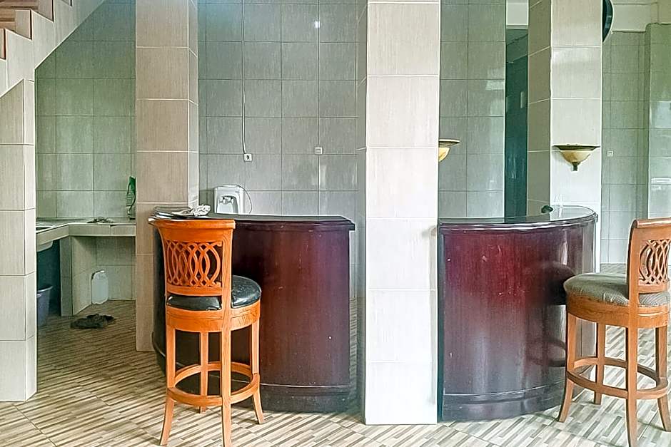 Urbanview Resort Syariah Batu Hijau Cilember Puncak – Bogor, PA
