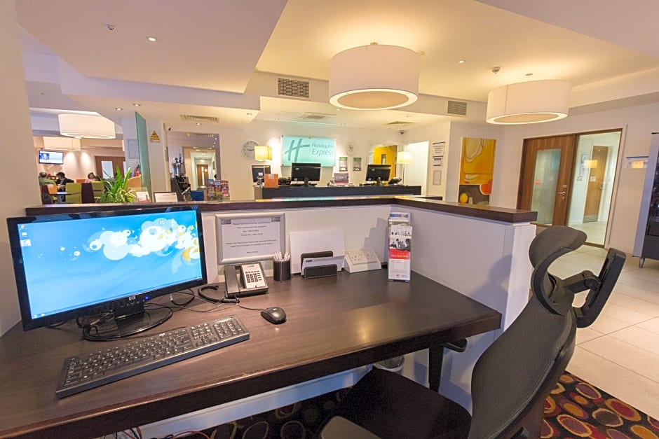 Holiday Inn Express Birmingham–South A45 By IHG