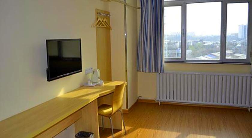 7 Days Inn Urumqi Yan'an Road Xinjiang University