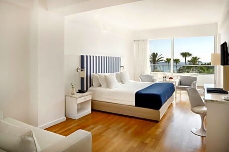 Executive Room with Sea View