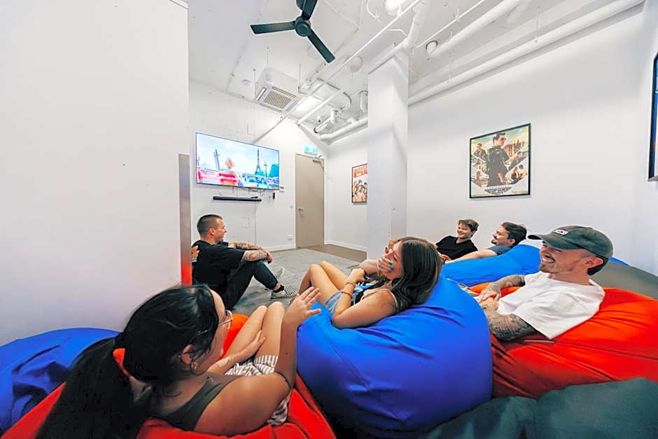 Maze Backpackers - Gold Coast