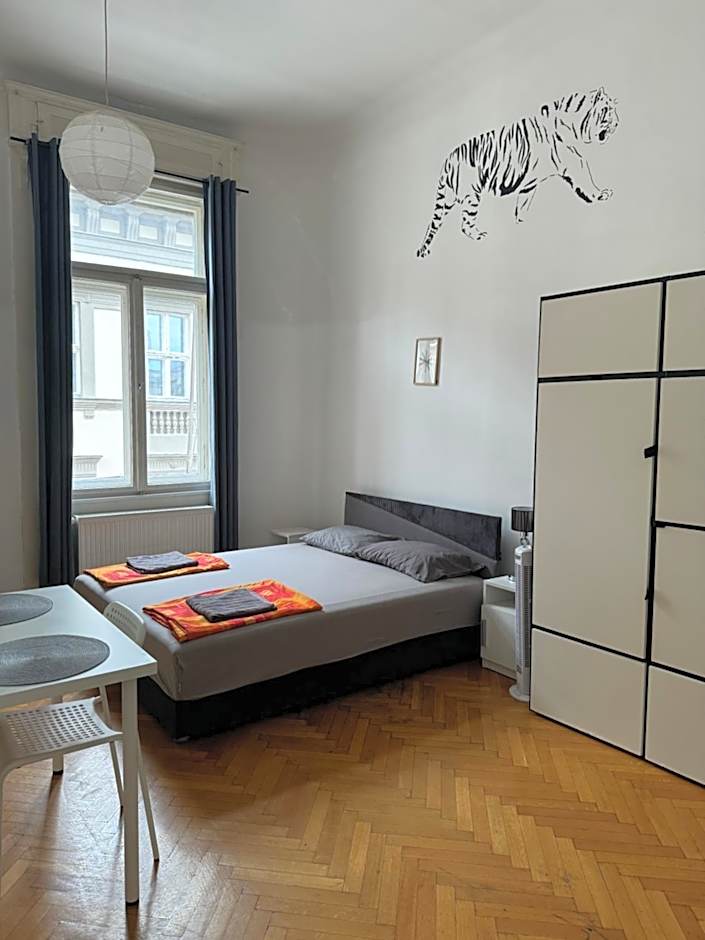 Boomerang Hostel
