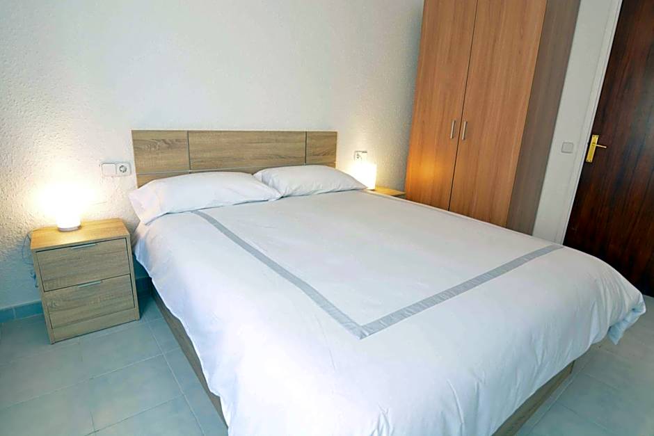 Reus Bedrooms 2 habitaciones con baño privado, sin cocina