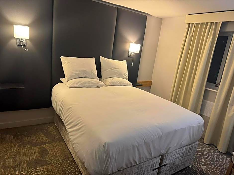 Wigan Oak Hotel by Belvilla