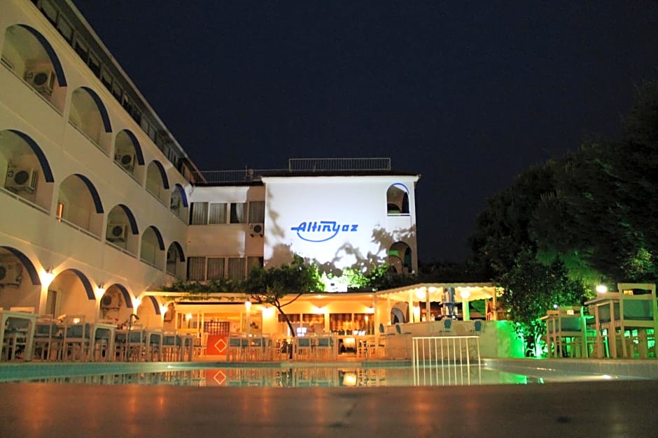 Altinyaz Hotel