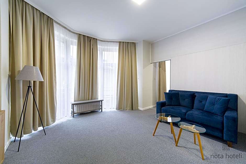 Hotel Astra Old Town