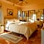 Topanga Canyon Inn Bed and Breakfast