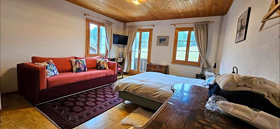 Miramont Horse Trekking Hostel