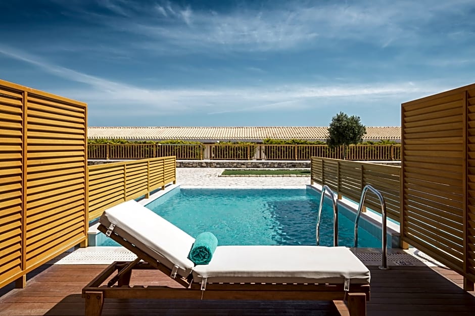 Photo 1 of 4 of TWIN PRIVATE POOL