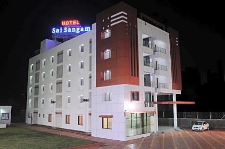 Super Deluxe Air Conditioining Room