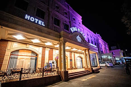 King Plaza