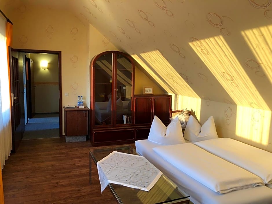 Hotel-Restaurant und Gästehaus Löwen