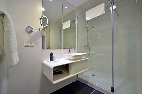 One-Bedroom Apartment - Ground Floor