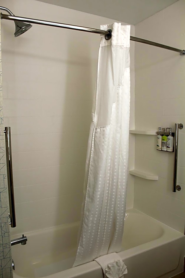 Holiday Inn Express & Suites Gettysburg By IHG