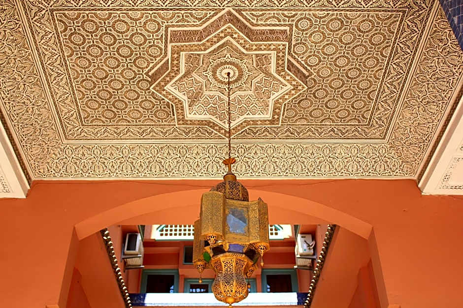 El Hamra Hotel