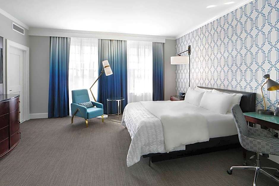 Le Meridien Dallas, The Stoneleigh