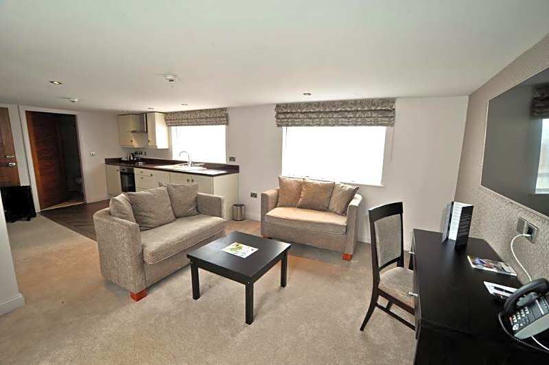 The Richmond Apart-Hotel