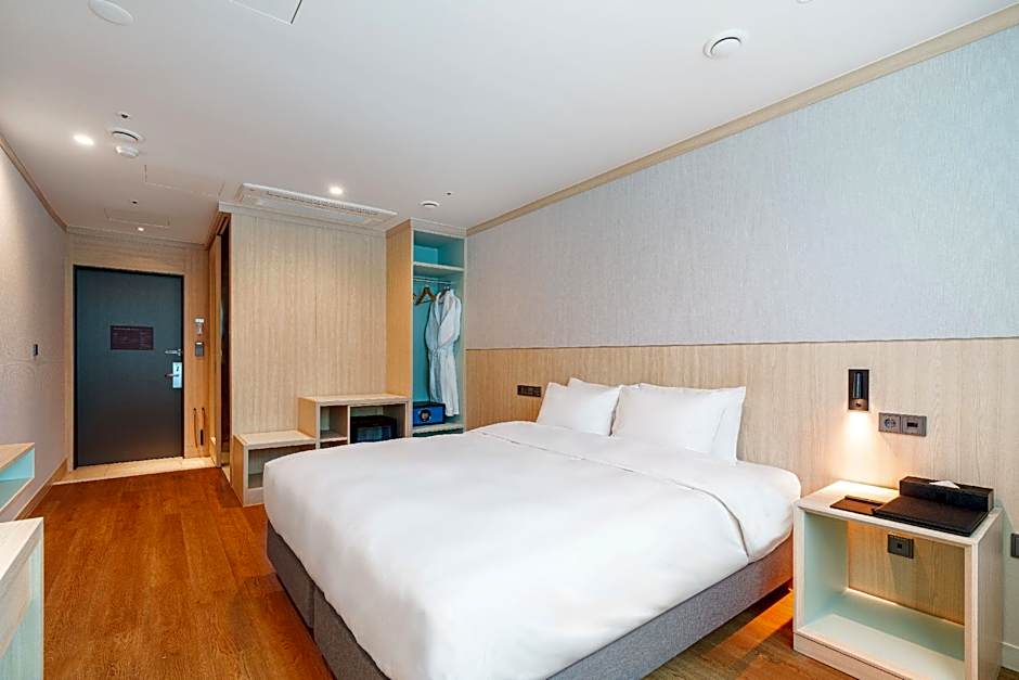 ibis Styles Ambassador Jeonju City Centre