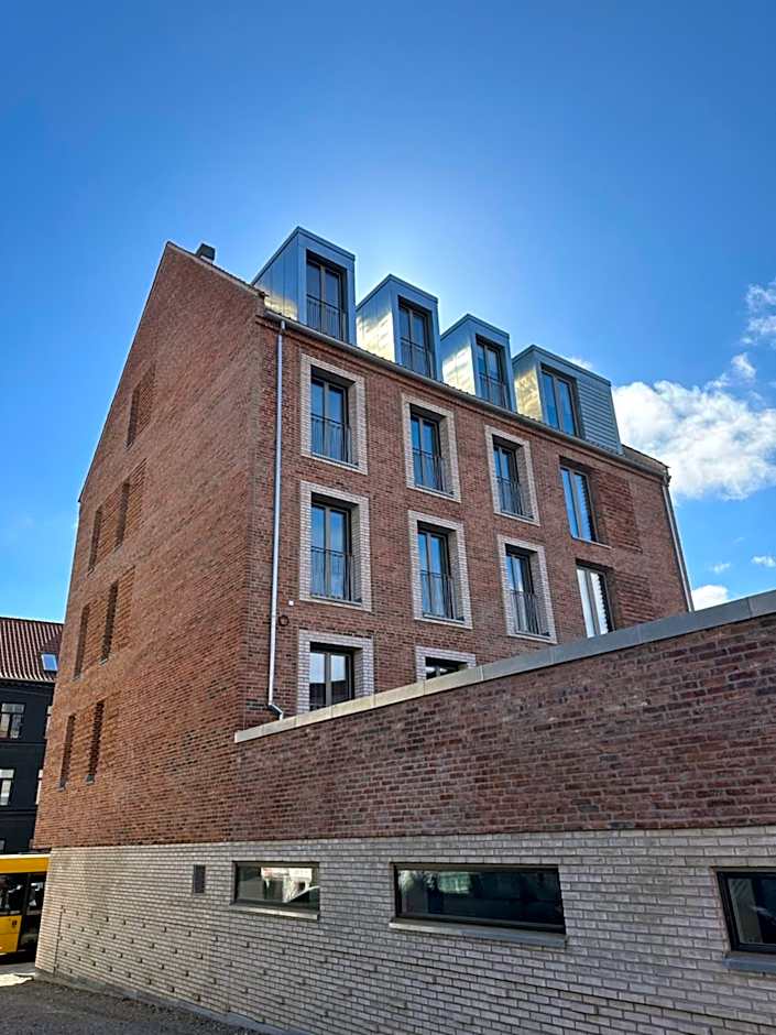 Aura Apartment Hotel