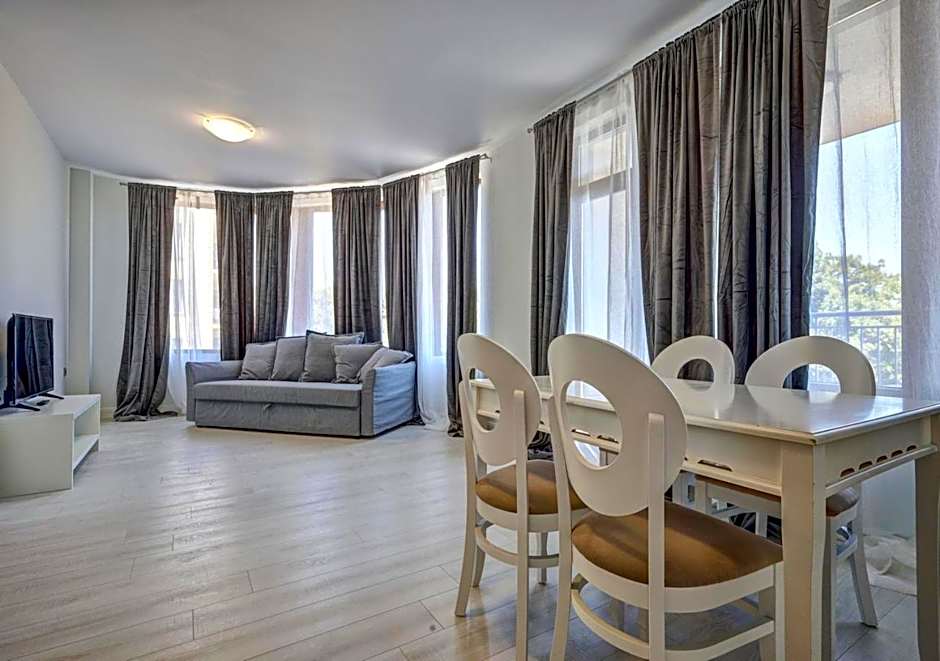 Continental Apartments