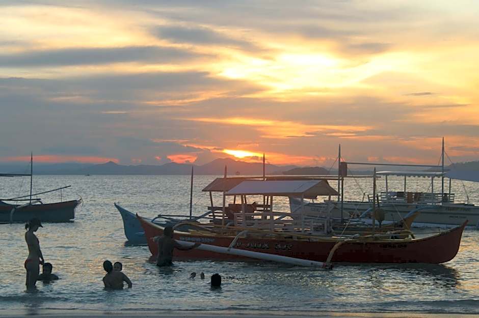 Laguno Hostel and Guest House