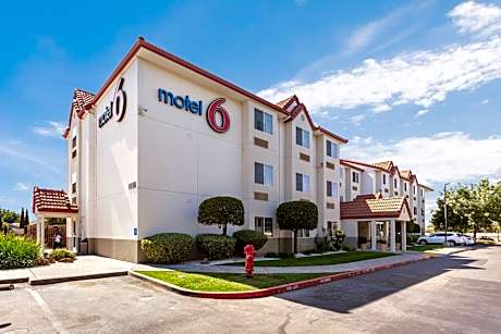 Motel 6-Dixon, CA