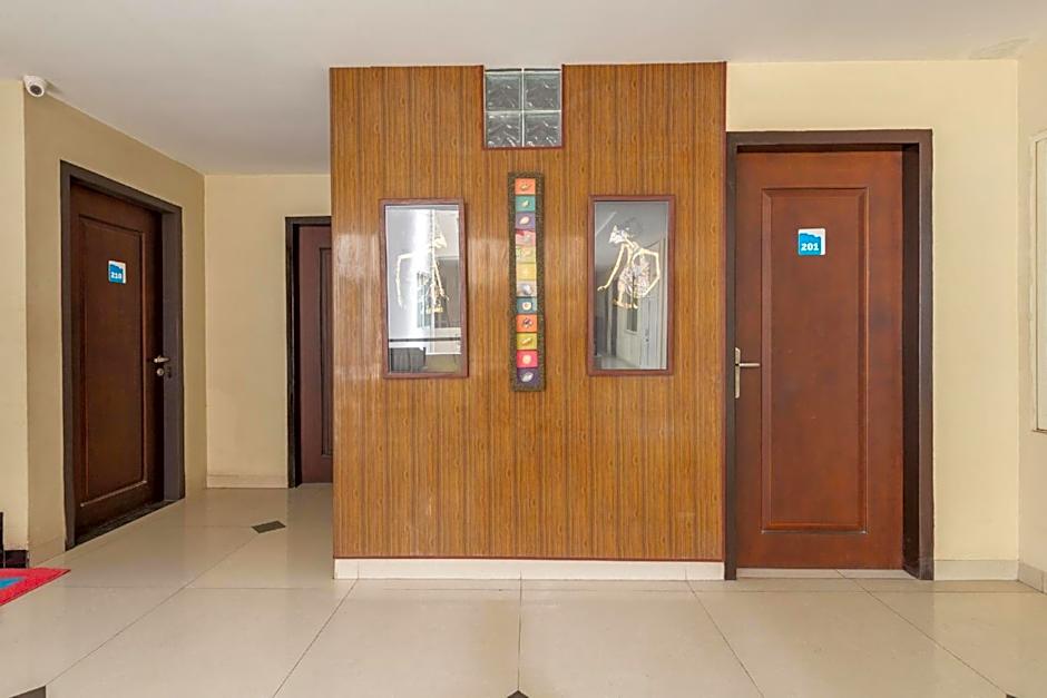 Hotel O Surabaya City Center Near Wonokromo Station