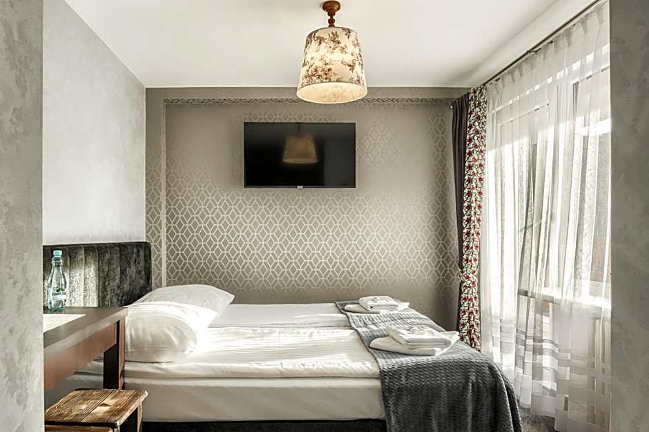 Willa Biały Domek - 600m Krupówki