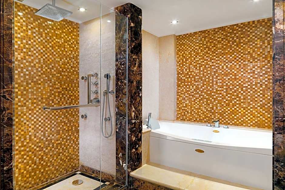 Sheraton Cairo Hotel & Casino