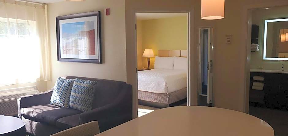 Candlewood Suites Houston Medical Center By IHG