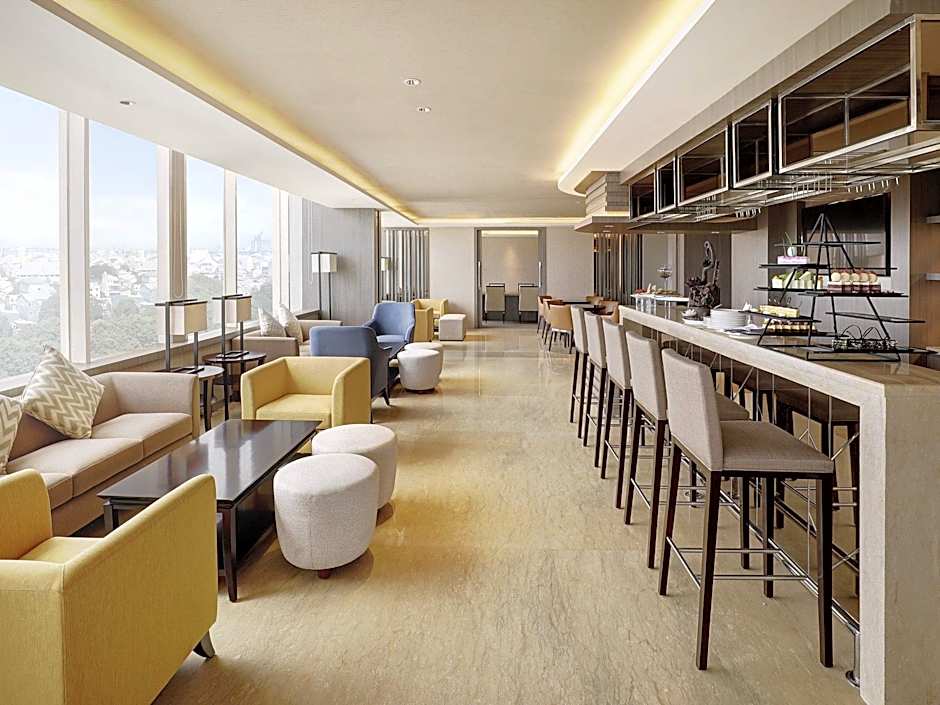 Novotel Makassar Grand Shayla Hotel