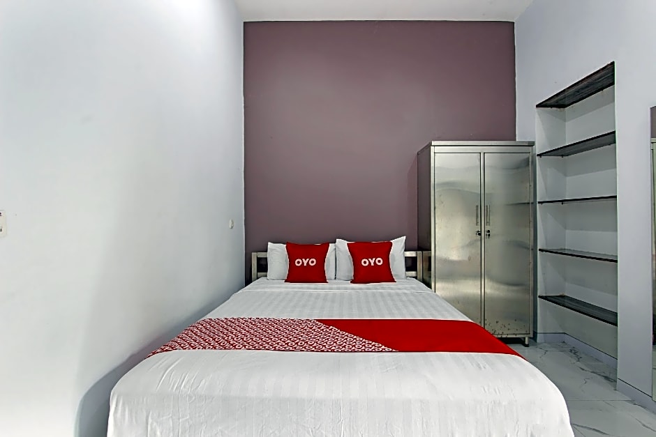 Capital O 91665 D'prof Exclusive Guesthouse