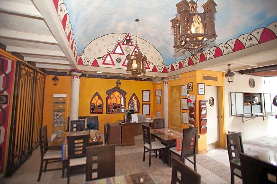 Hotel Casa Blanca