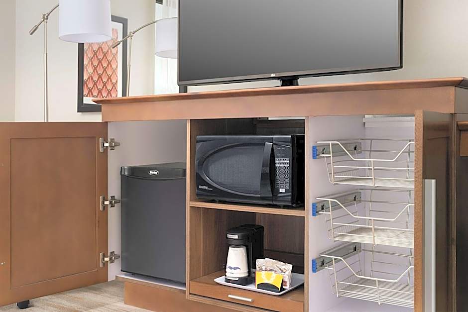 Hampton Inn By Hilton & Suites San Antonio Lackland AFB SeaWorld