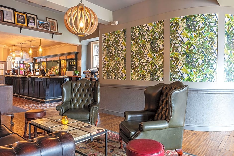 Kings Arms and Royal Hotel 