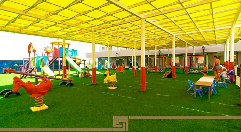 Grand Park Lara