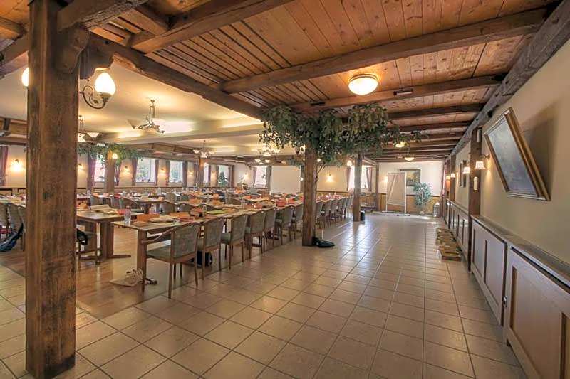 Jeddinger Hof Land- und Seminarhotel