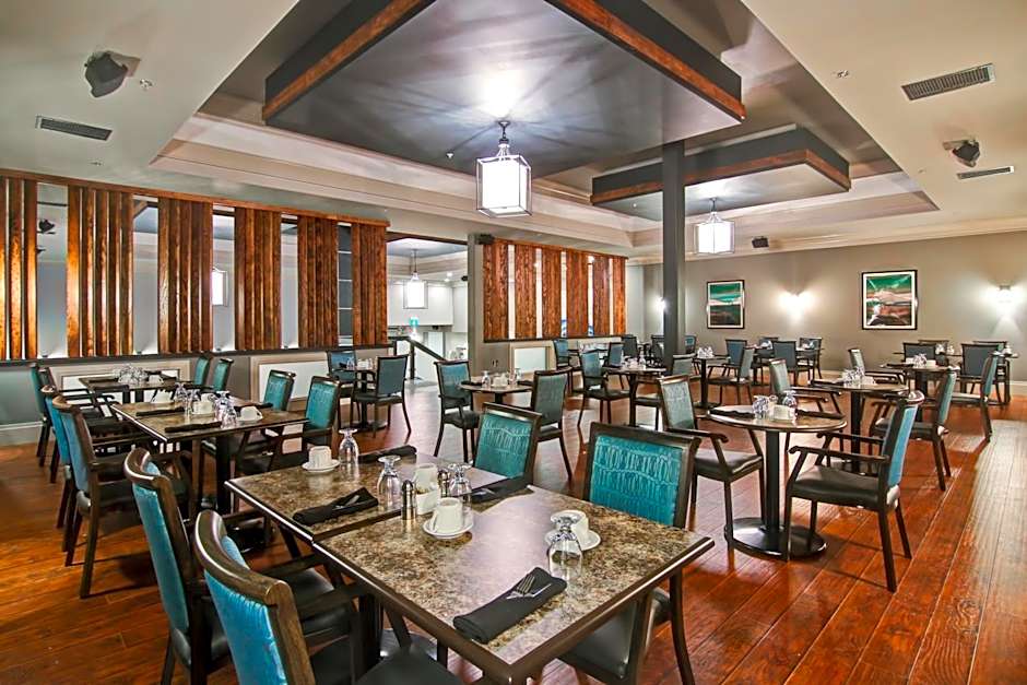 Chateau Nova Yellowknife