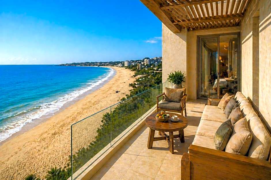 Casa de Sada Algarve Beach Resort, Curio Collection by Hilton