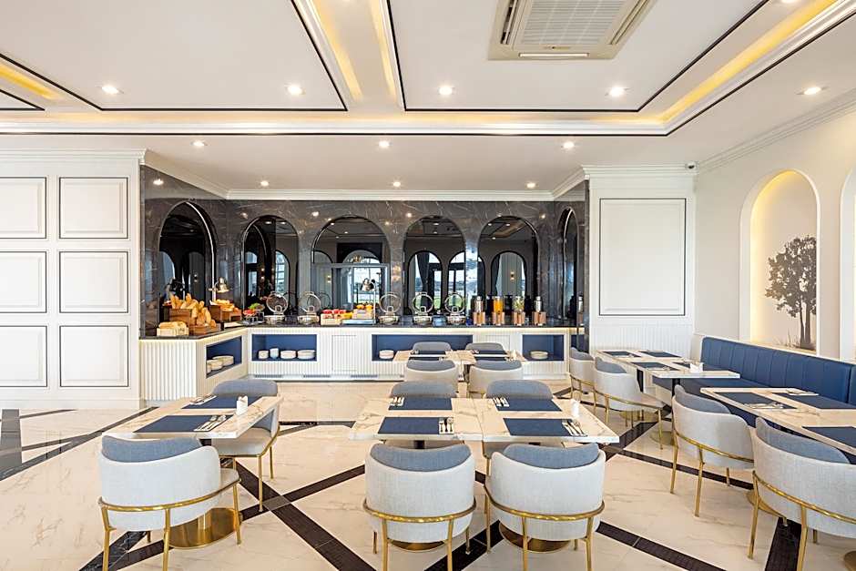 Eastin Hotel Vientiane