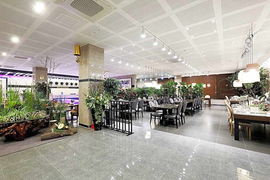 Buan Tourist Hotel