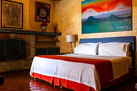 Deluxe King Room