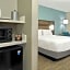 Holiday Inn Express & Suites Lake Charles South Casino Area By IHG