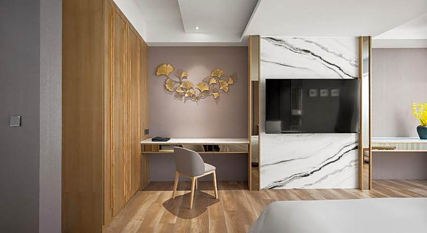 Gamalan FL Spring Hotel