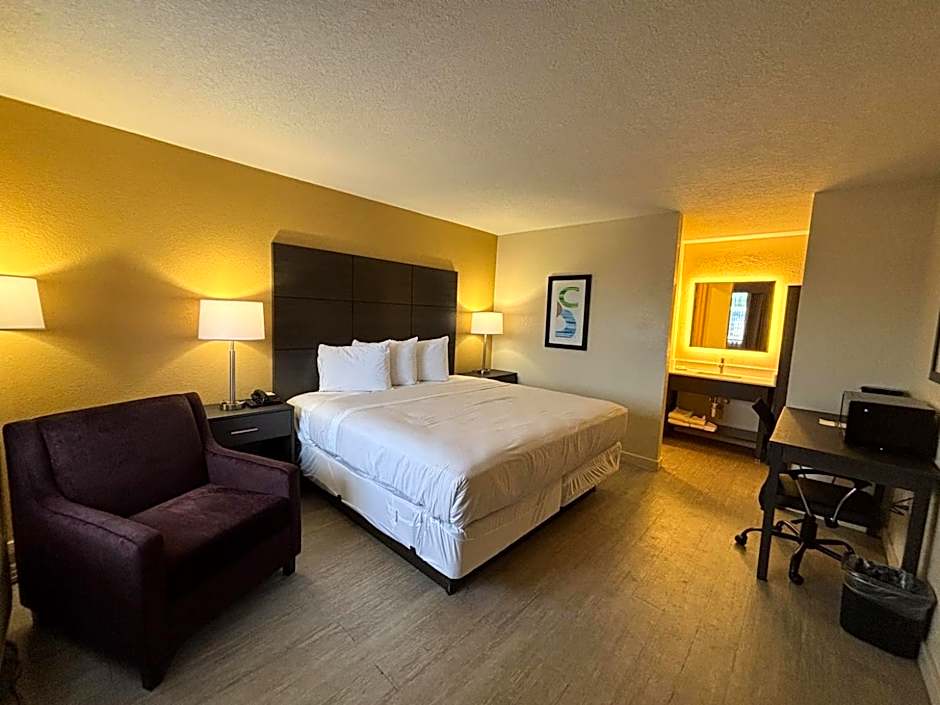 Studio 6 Suites Charlotte, NC Northlake
