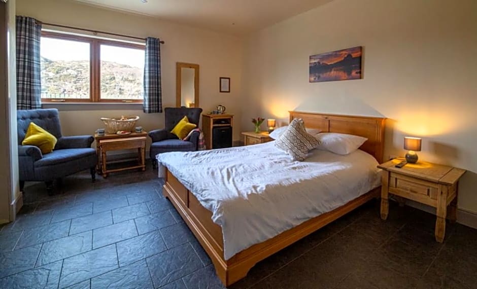 Kirkaig Lodge