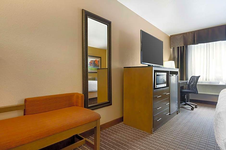 Best Western Plus Yakima Hotel